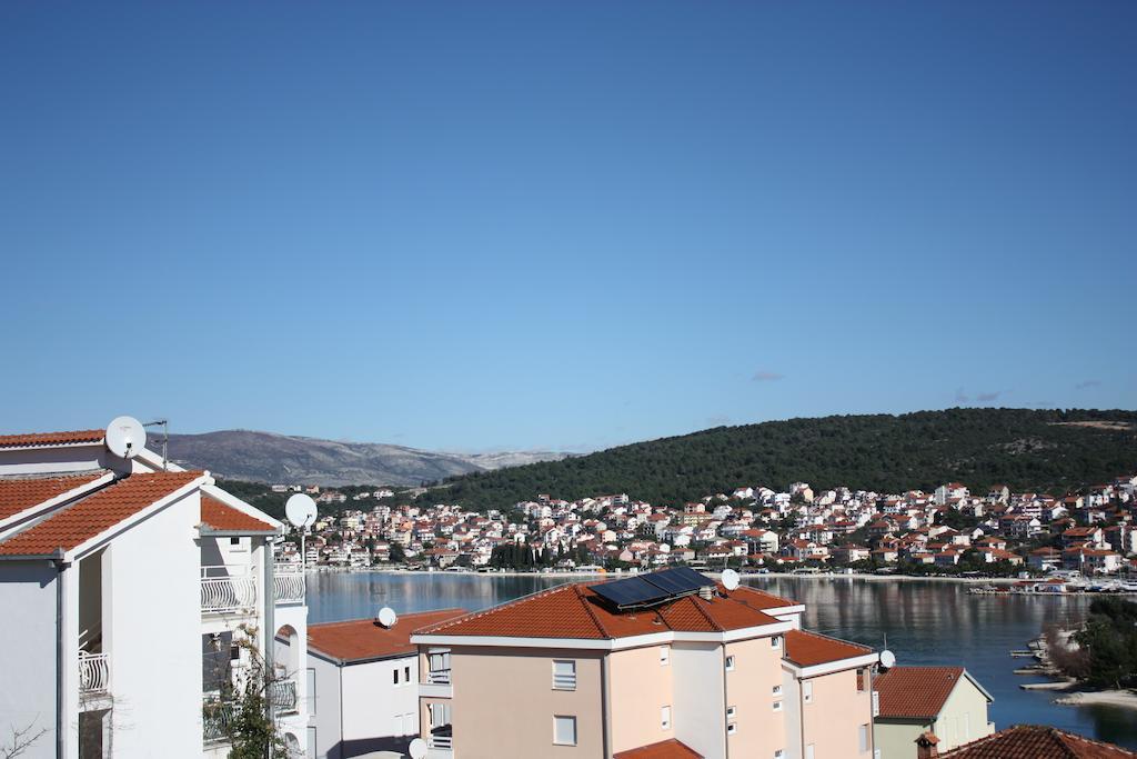 Andrea Apartments Trogir Kamer foto