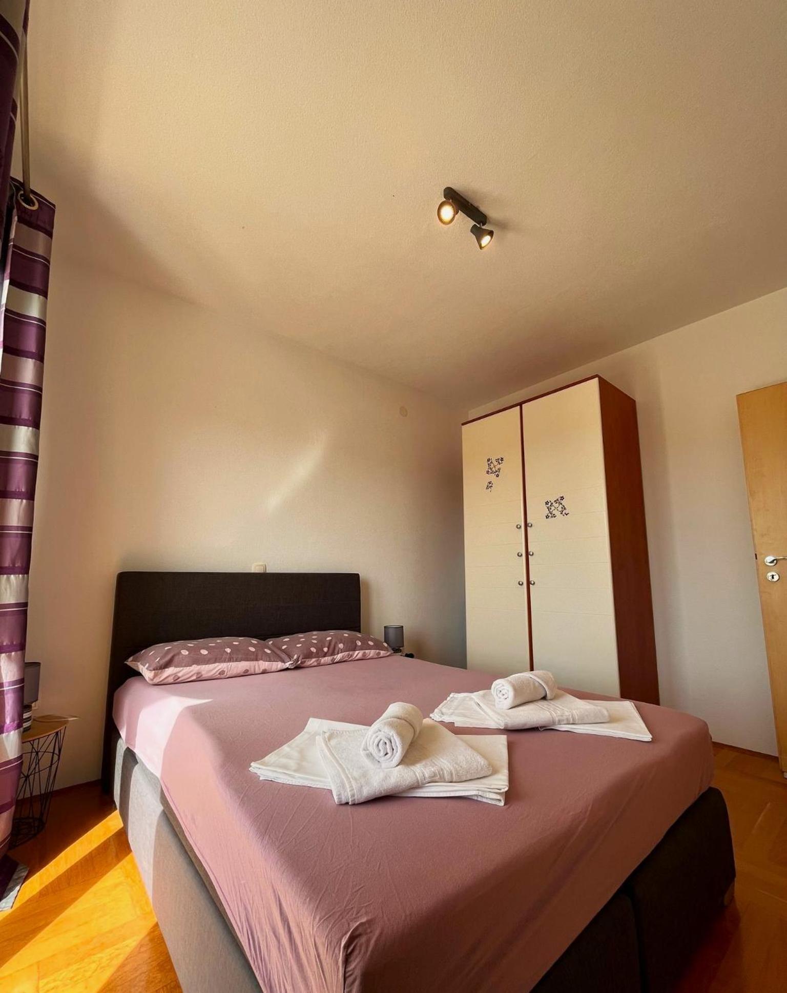 Andrea Apartments Trogir Buitenkant foto